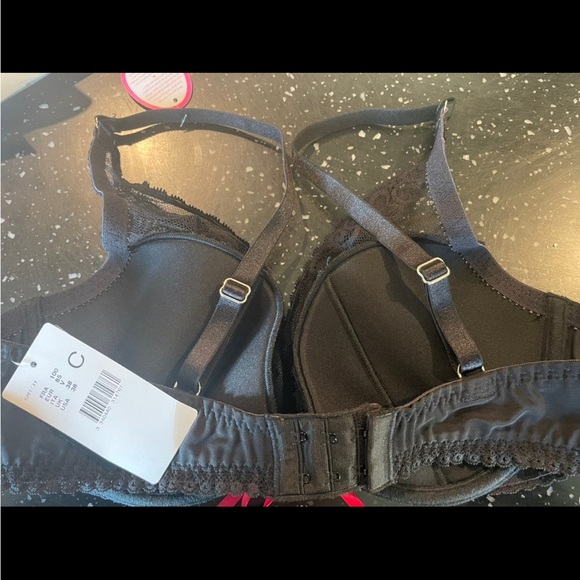 Passionata by Chantelle 38C - Picture 3 of 5